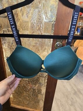 Victoria's Secret Deep Green Padded Bra with Logo Straps